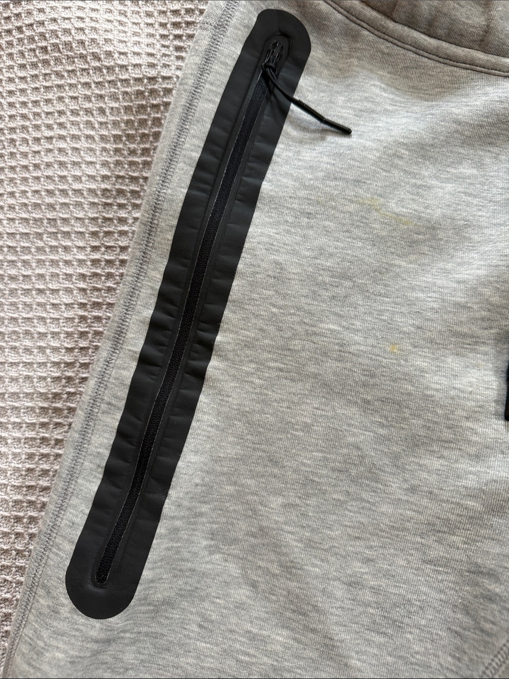 Nike tech pants - Picture 3 of 7